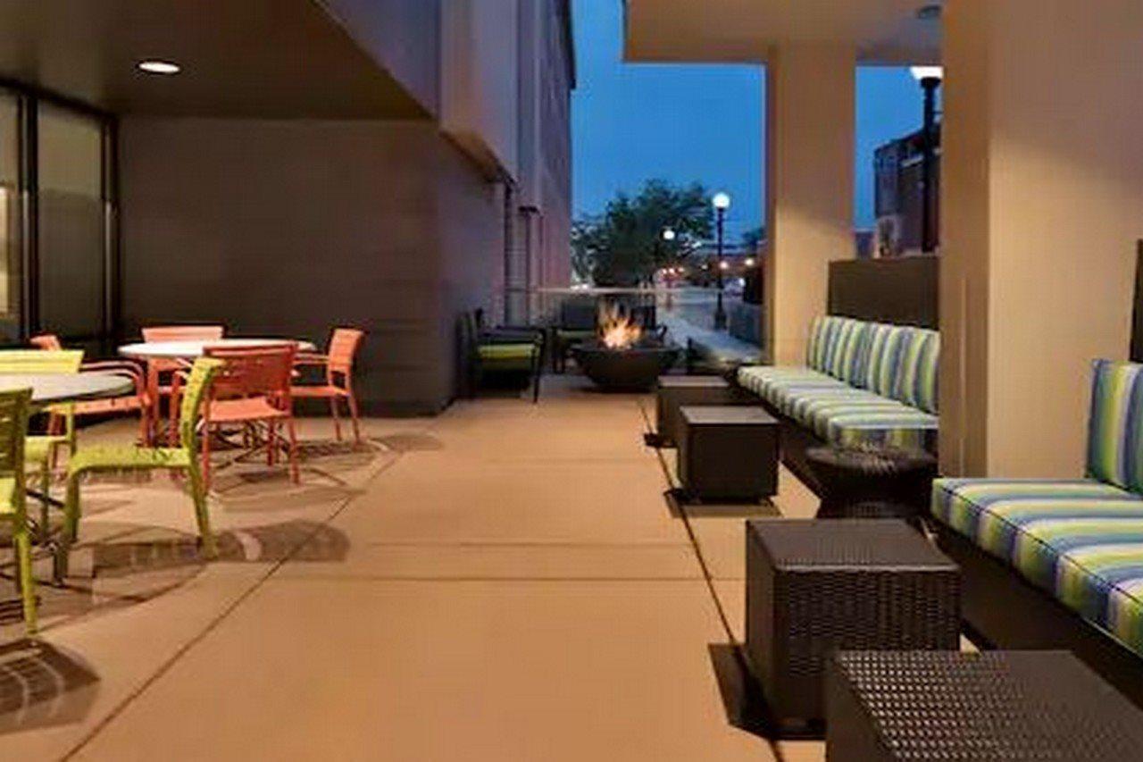 Hotel Home2 By Hilton La Crosse